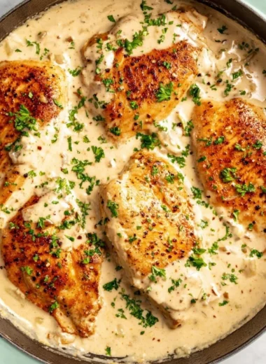 Delicious Easy Cream Cheese Chicken recipe served on a plate