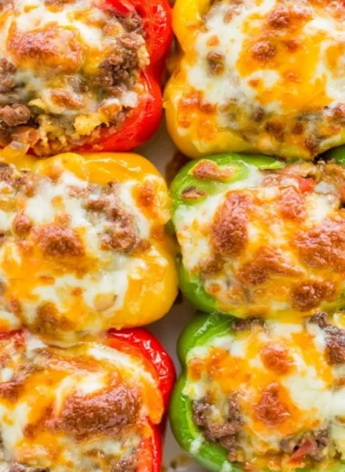 Cozy keto stuffed bell peppers served on a plate